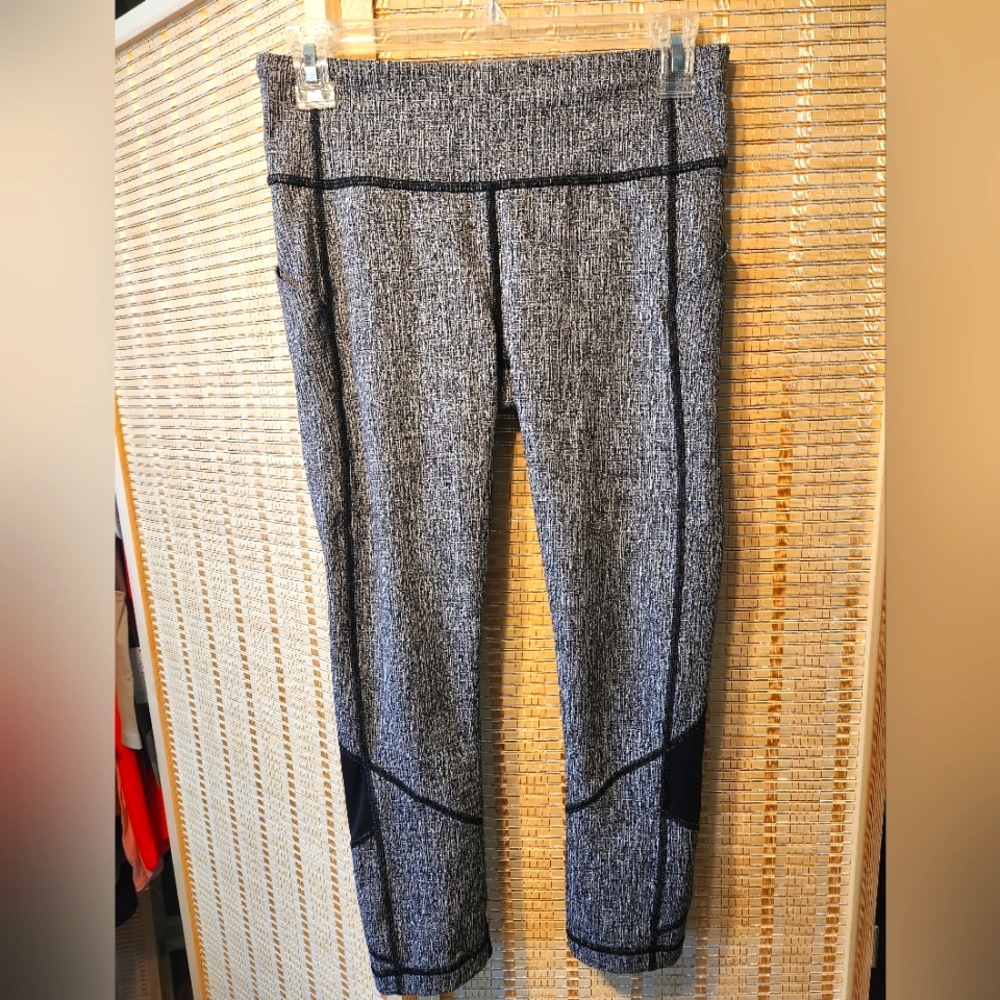 Lululemon athletic leggings